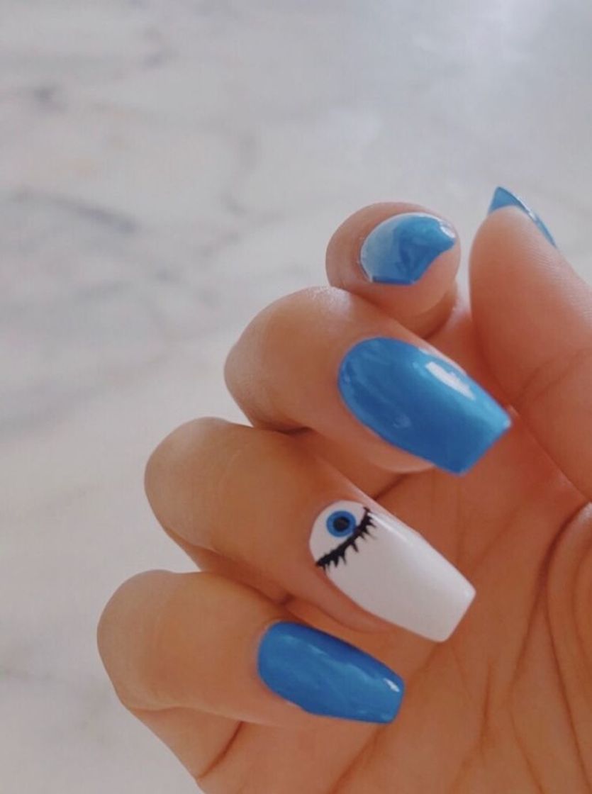 Moda inspo nails