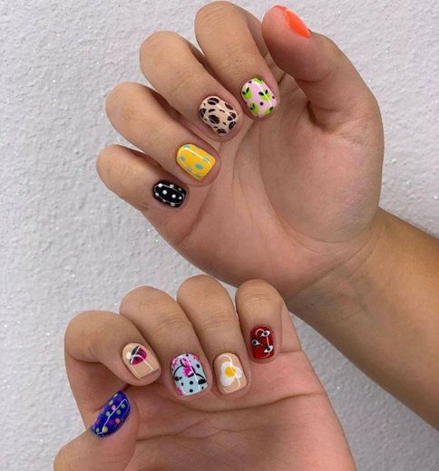 nail art: aesthetic