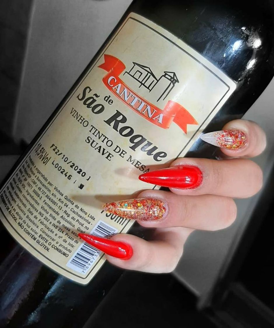 Moda Nails styles...