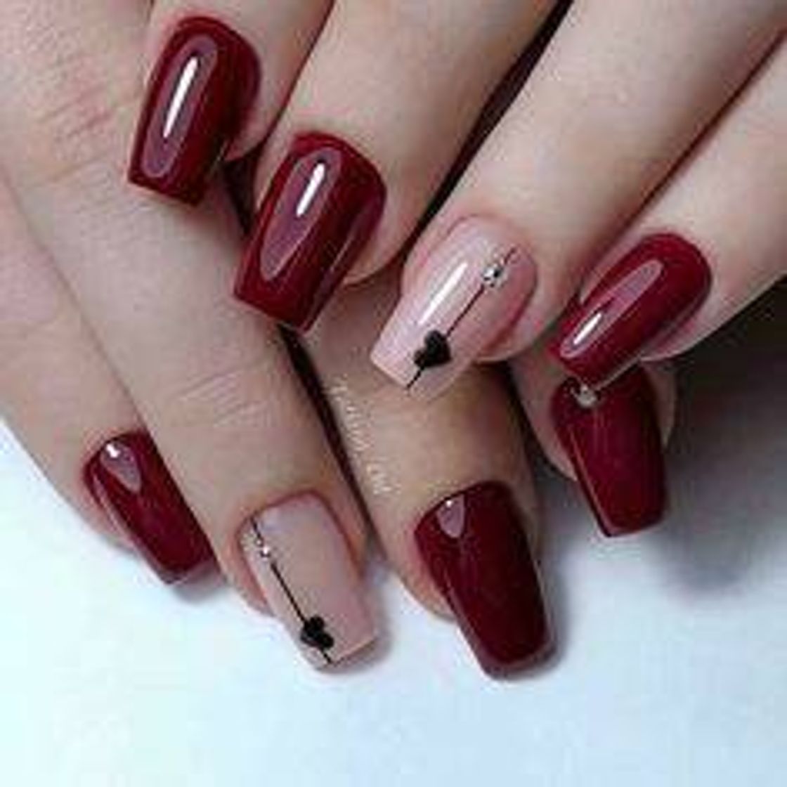 Nails Love 