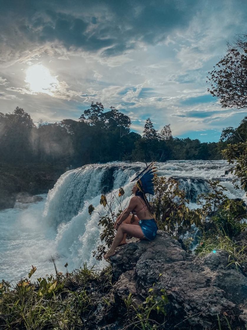 Lugar Aldeia Salto da Mulher