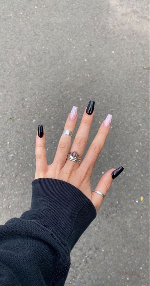 Fashion edge black nails