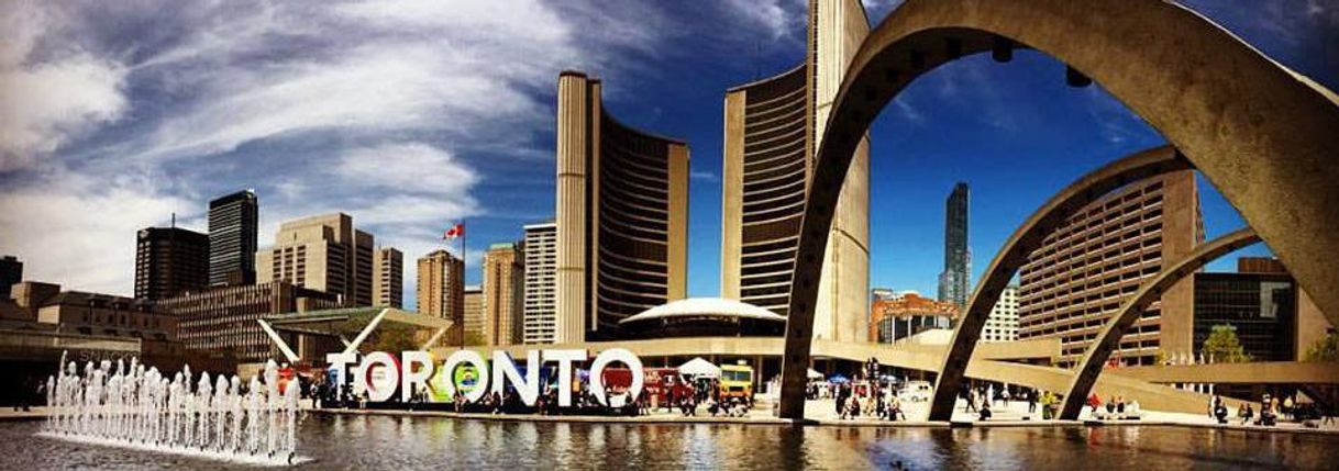 Place Nathan Phillips Square