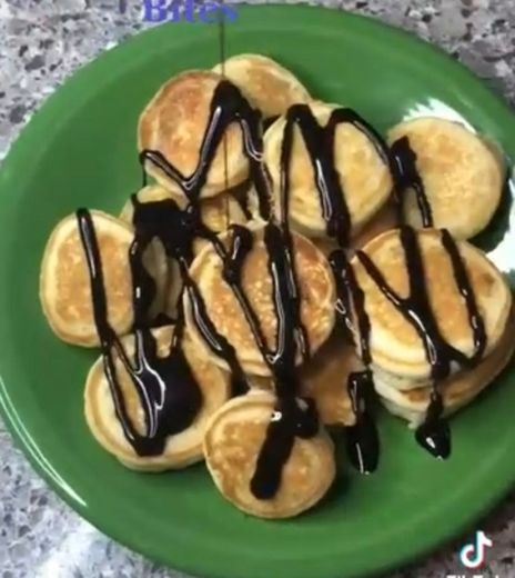 Banana pancakes 