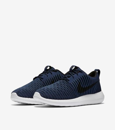 Nike SportswearROSHE Two Flyknit - Zapatillas - College Navy