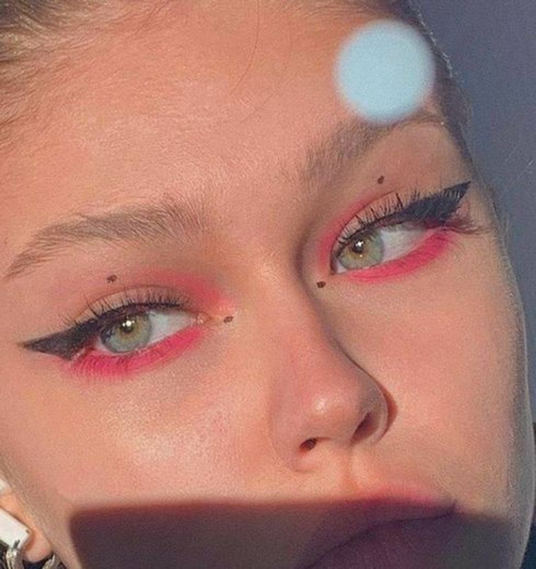 Fashion Pink Eyes 🌺