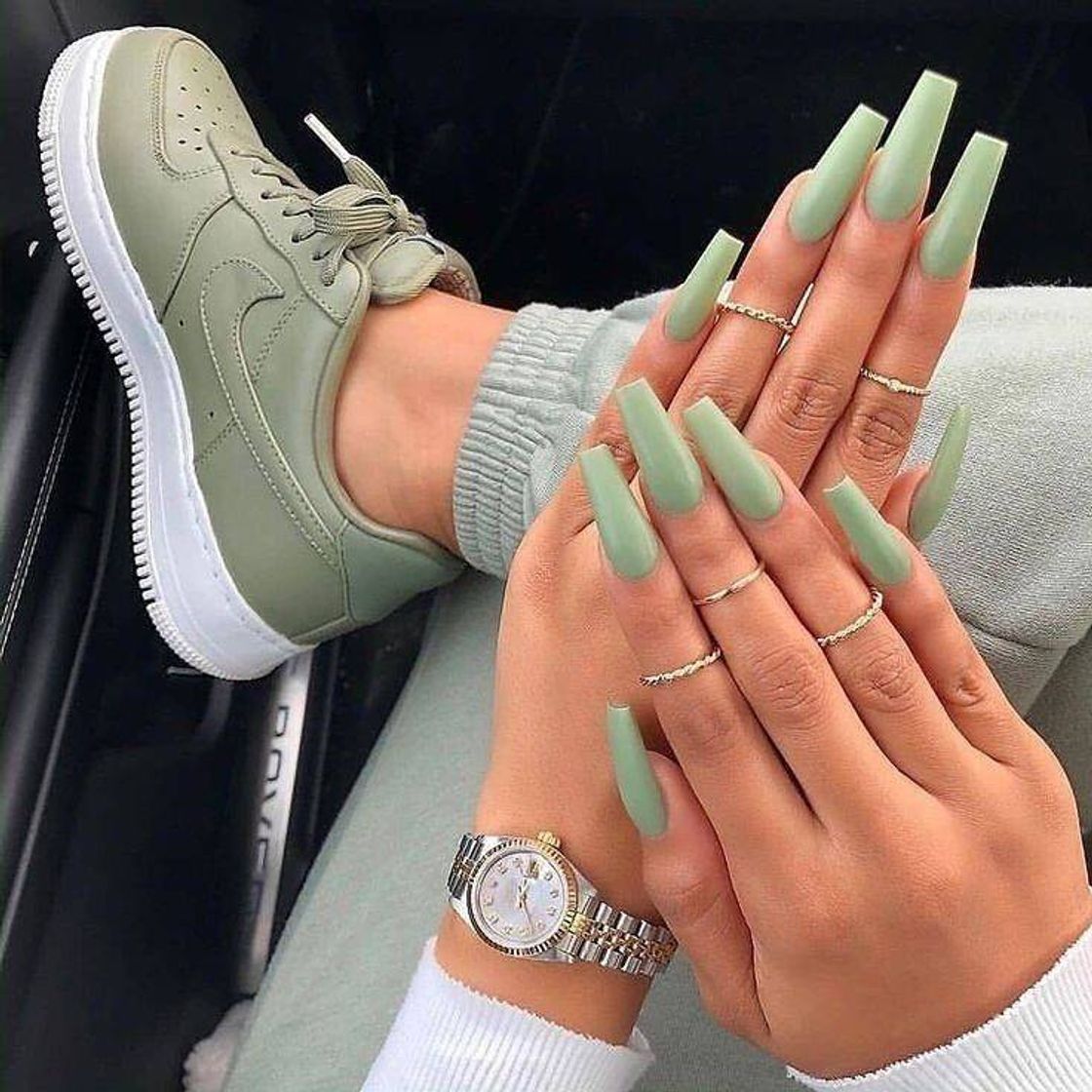 Fashion Green nail