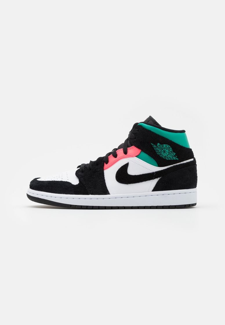 Social Jordan Air 1 Mid SE,
