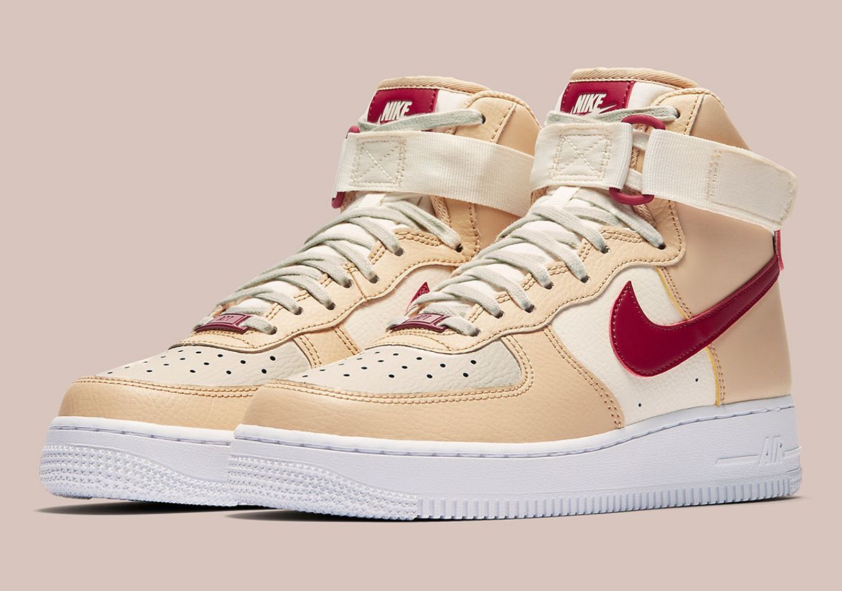 Social Nike Wmns Air Force 1 High