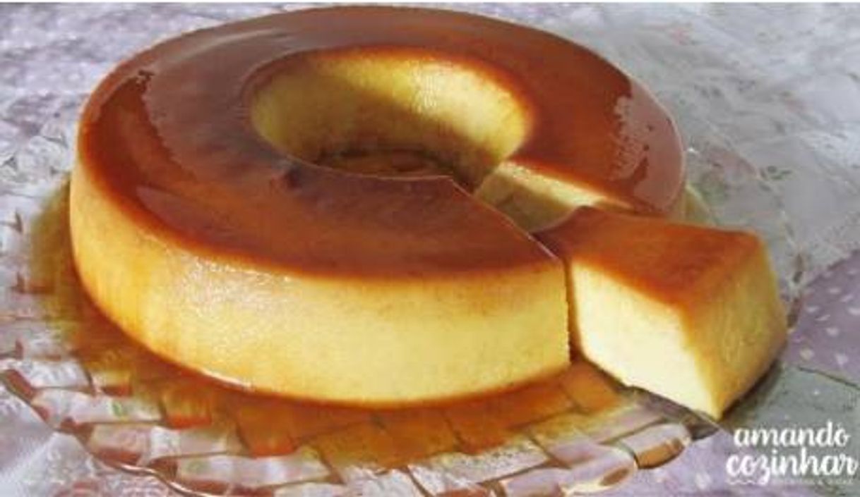 Social Pudim de pão fácil com 4 ingredientes