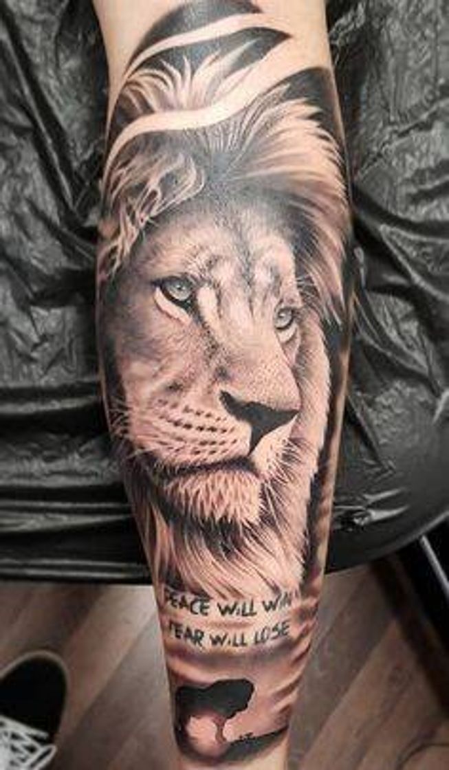 Moda ♌meu signo quem sabe um dia eu faço uma tattoo dessa  🦁