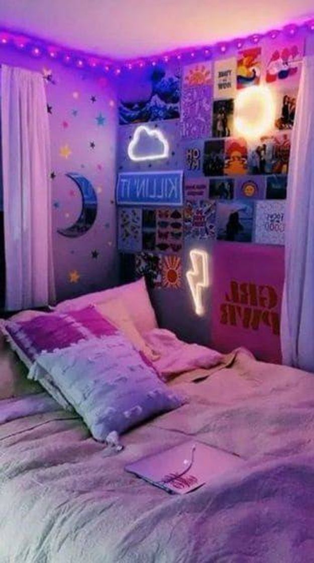 Moda Olha esse quarto de led meio vsco❣