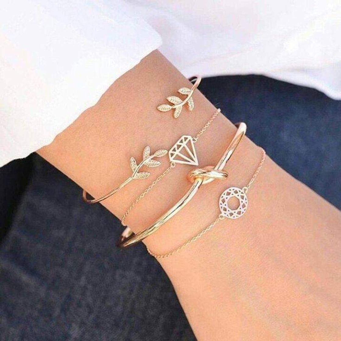 Moda E essas pulseiras que tudo❤