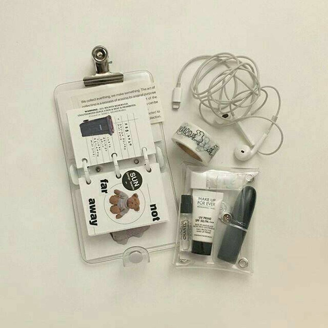 Social 𝟶𝟶'   ⌕    𝒂𝑟𝑡   ⭒   満月