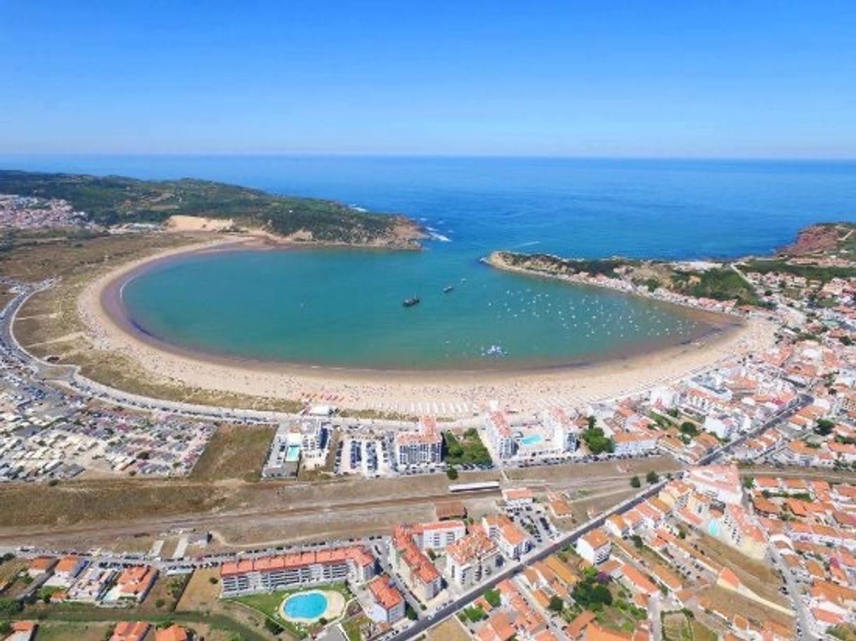 Lugar Baía de São Martinho do Porto