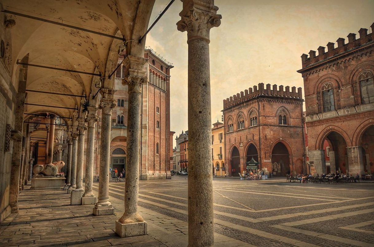 Lugar Cremona Italia