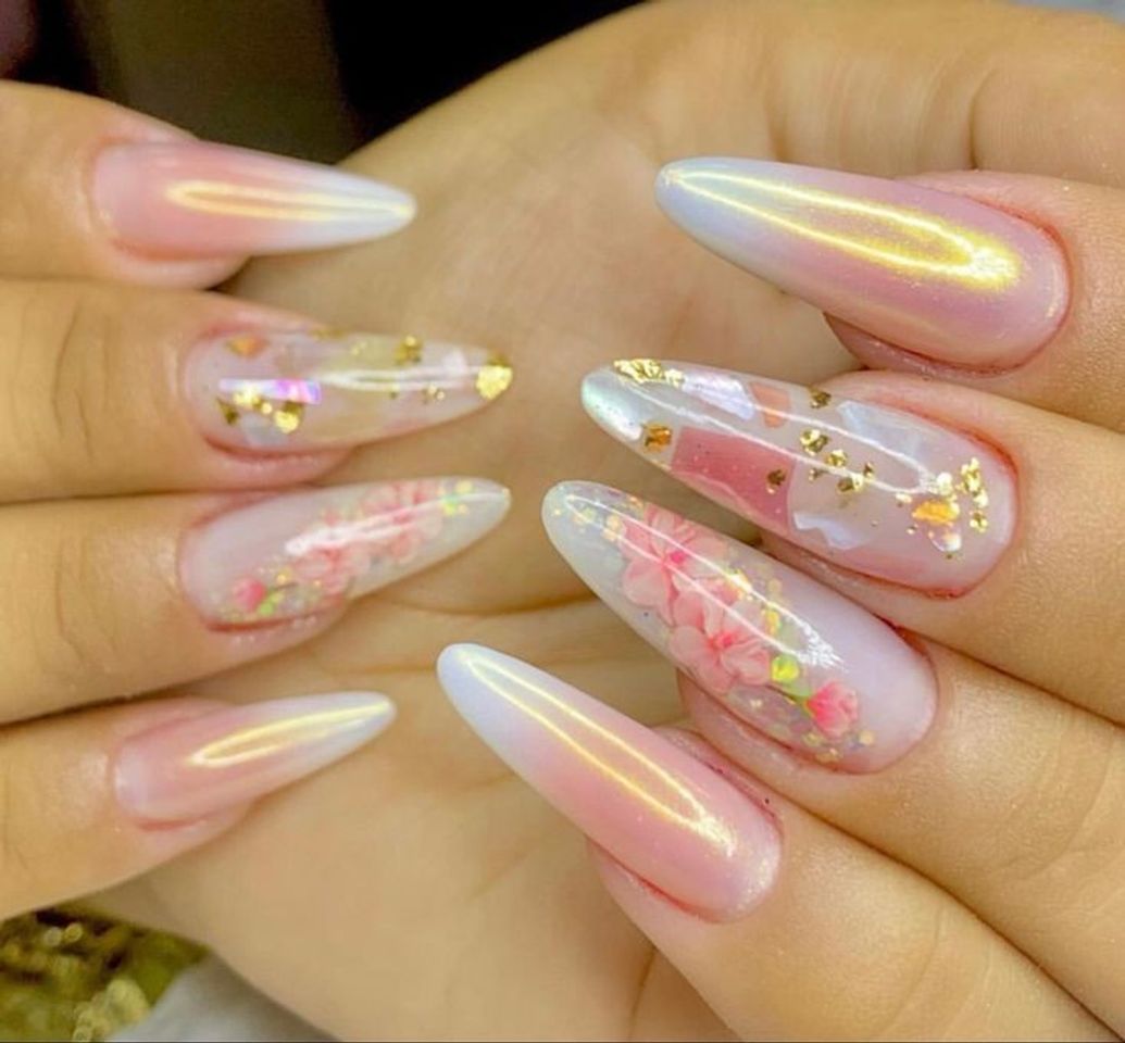 Social Almond Nails