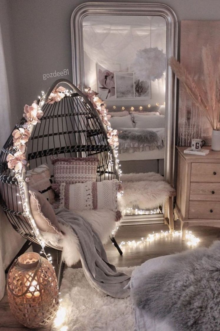 Social Bedrooms #16