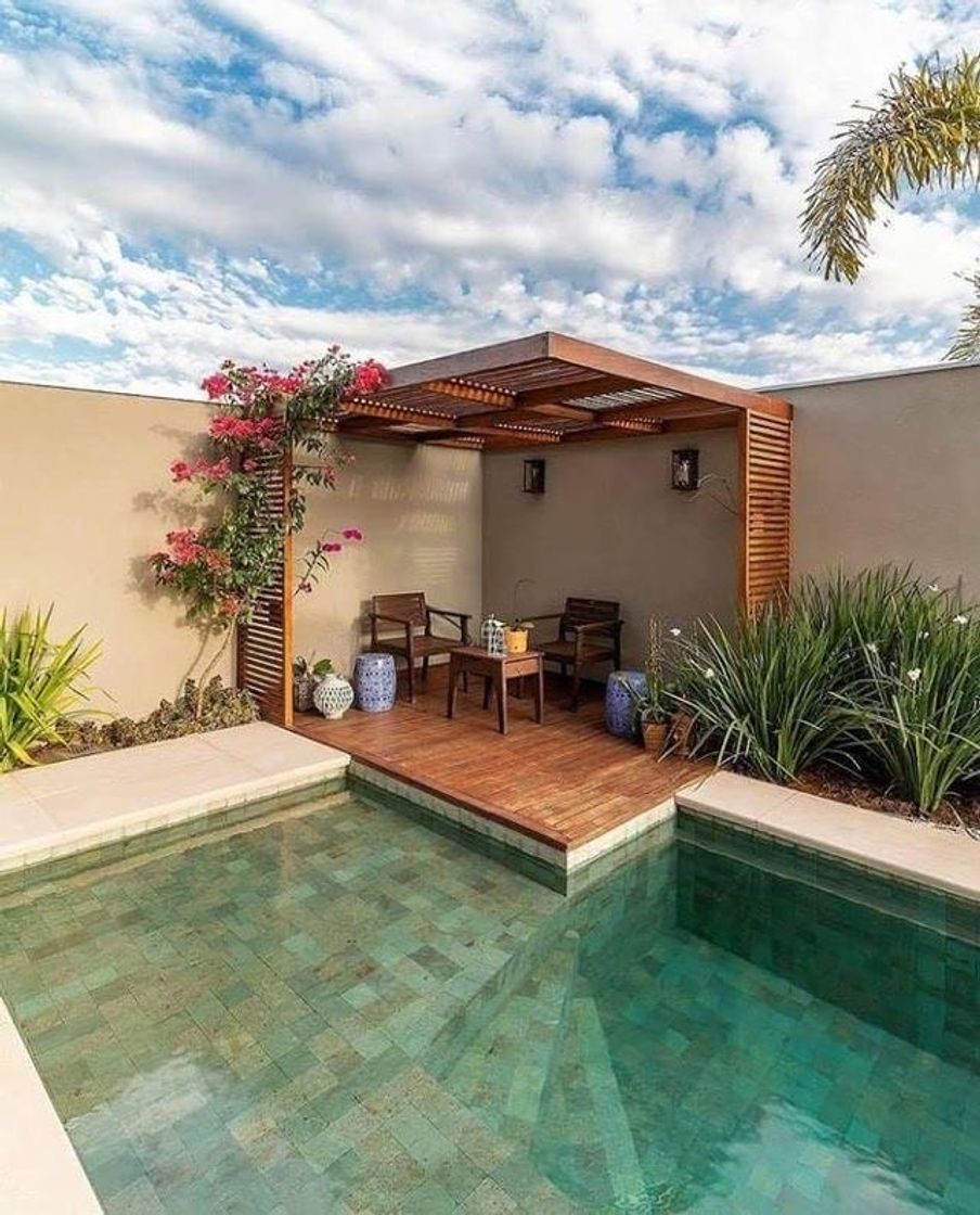 Fashion Decoração para sua piscina 