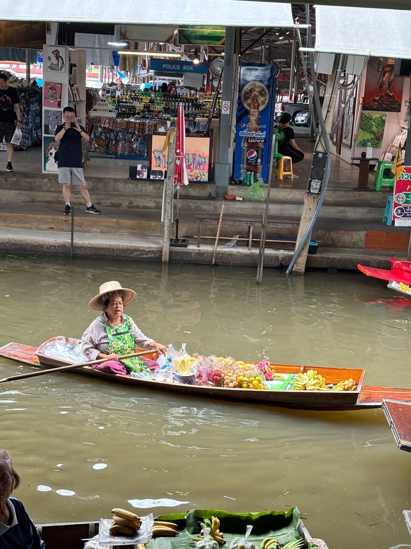 Lugar Floating Market Lembang