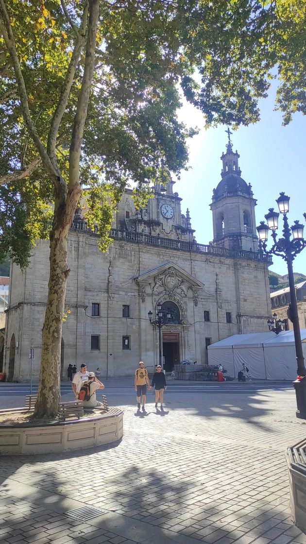 Places Iglesia de San Nicolás