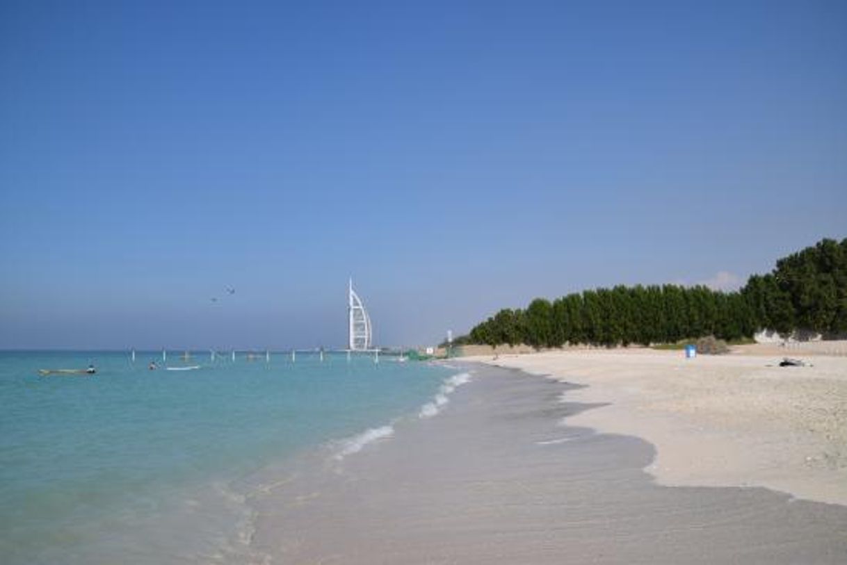 Place Sufouh Beach