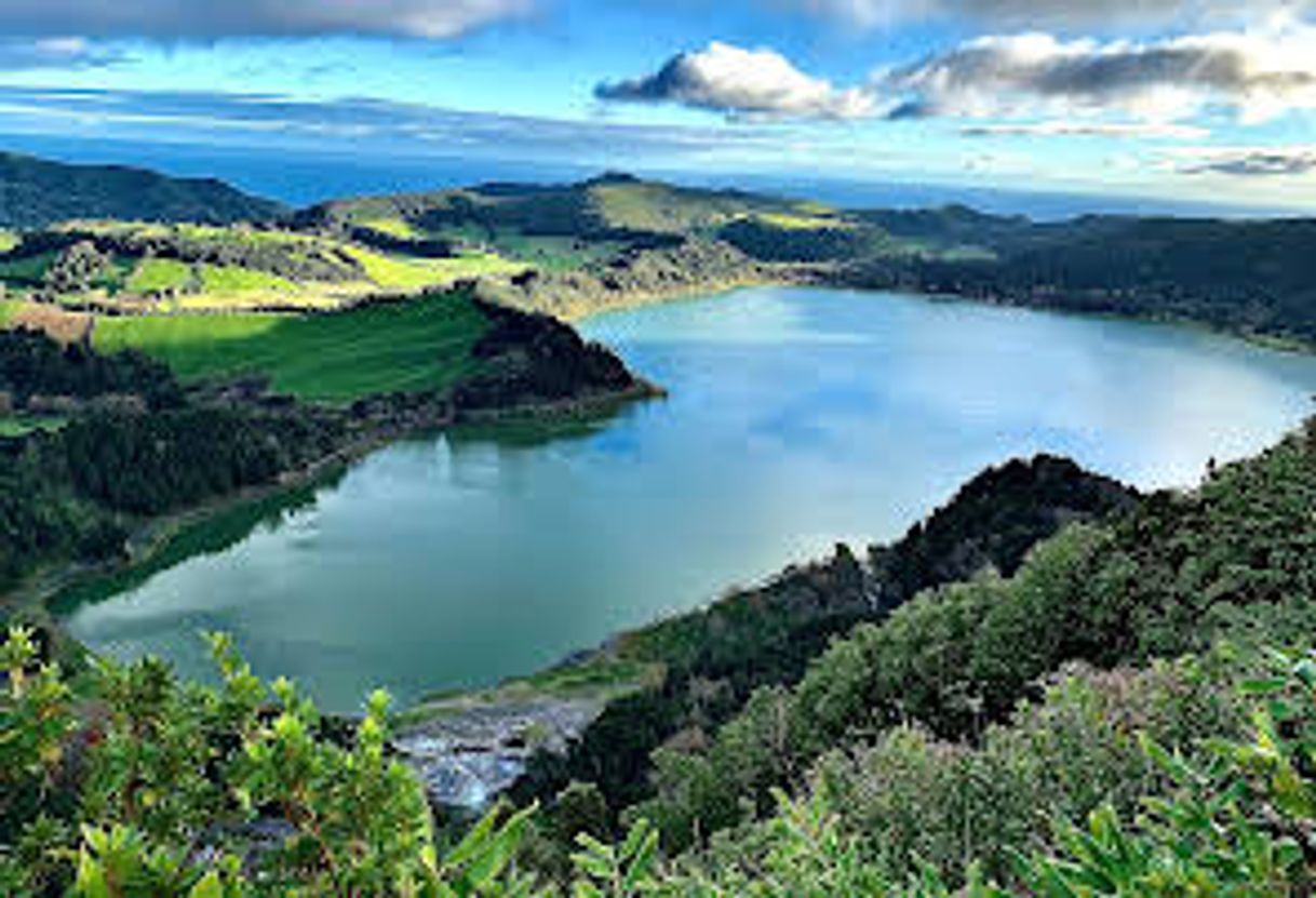 Place Pico do Ferro