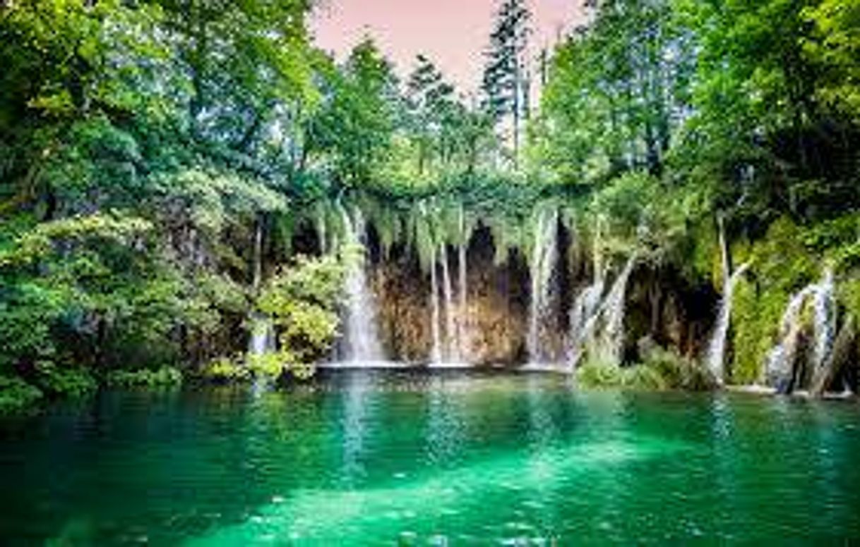 Lugar Parque Nacional de los Lagos de Plitvice