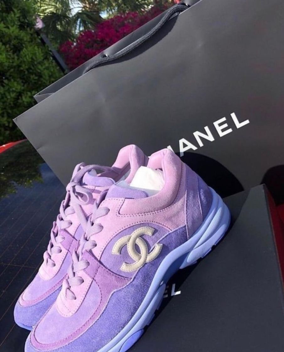 Moda Chanel sneakers