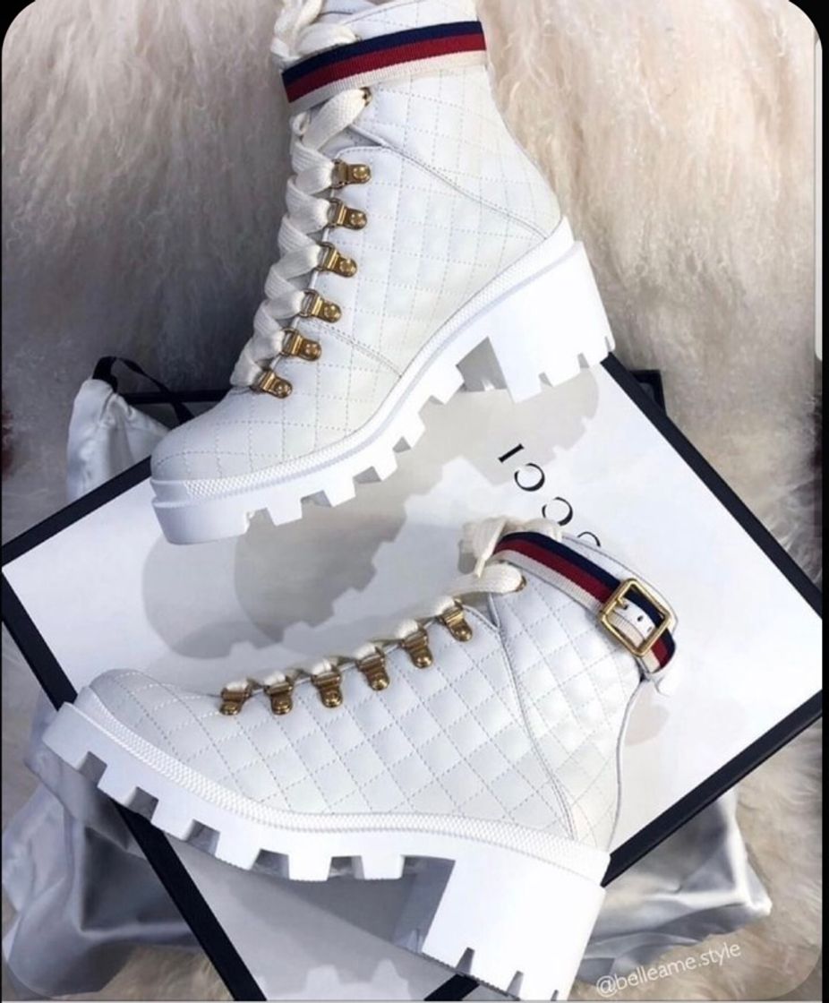 Moda Bota Gucci branca 