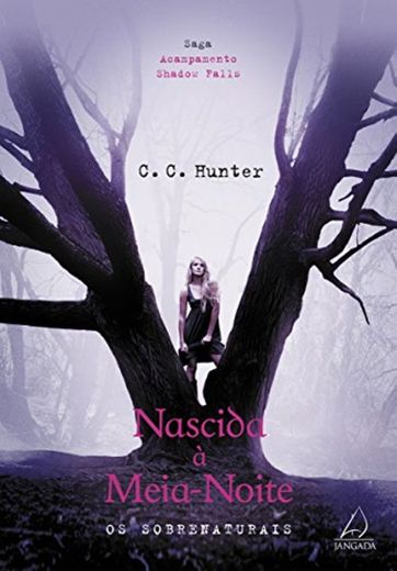 Livro 1/ Nascida a meia noite