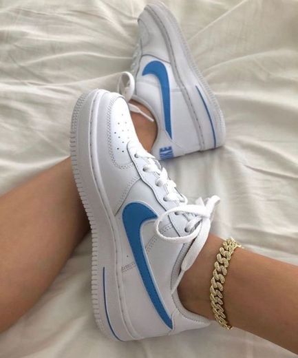 Nike branco e azul 