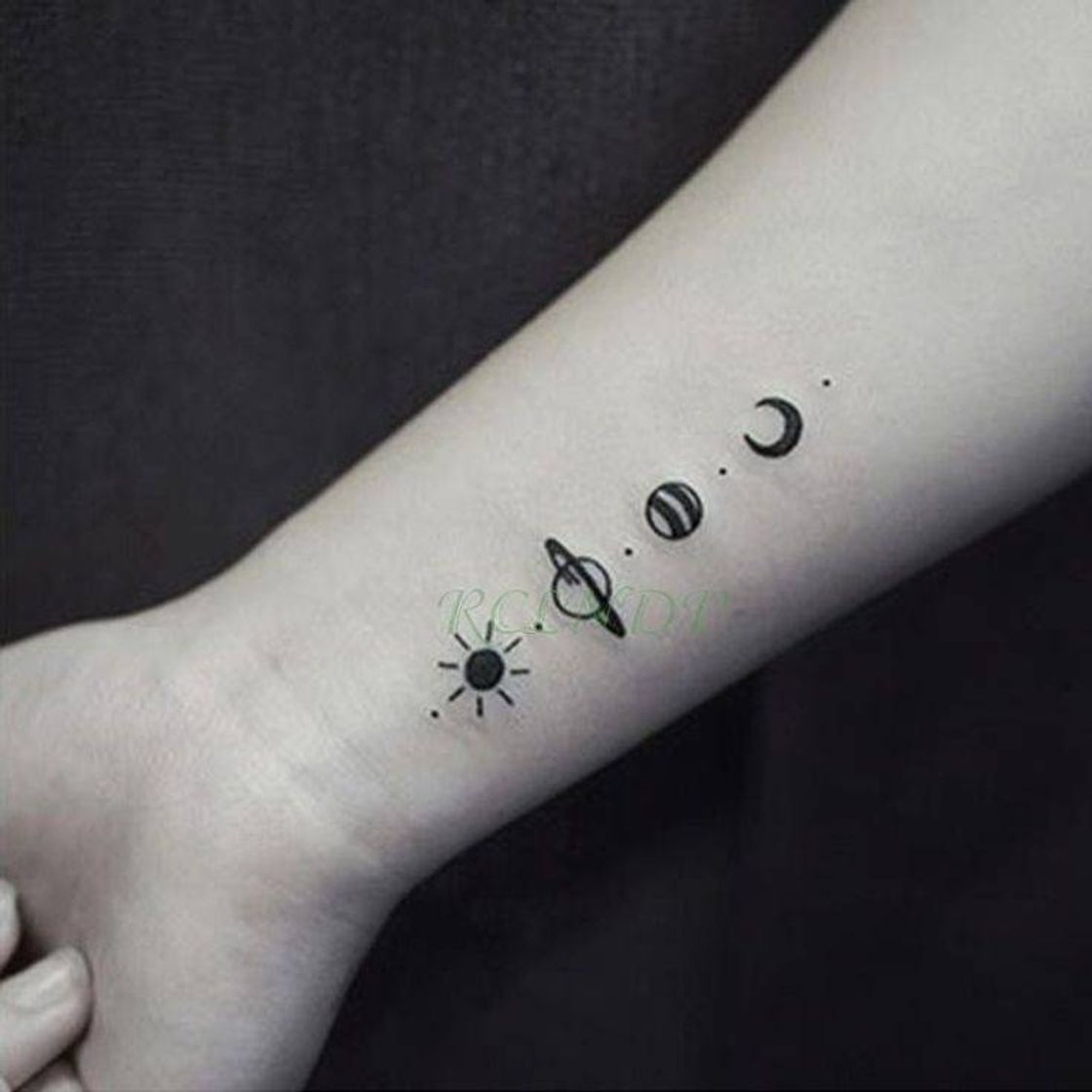 Fashion Tattoo Lua e planetas 