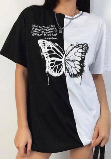 Camiseta butterfly preta e branca