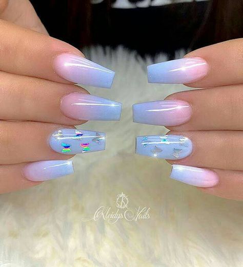 Blue ombre nails!💅