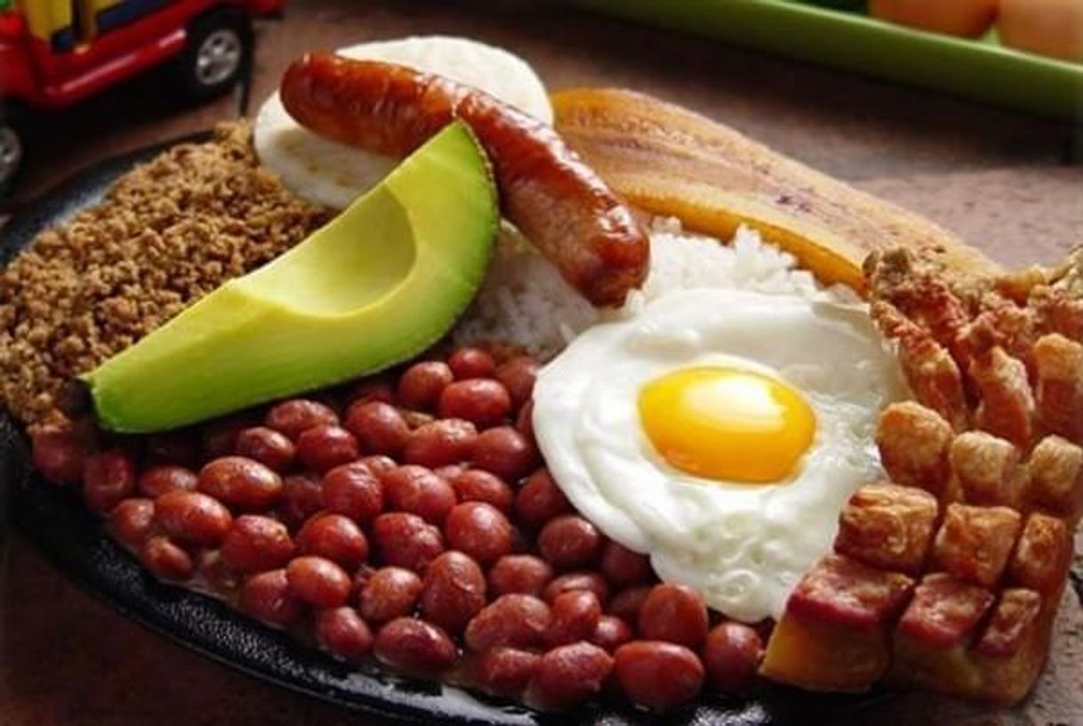 Moda Bandeja paisa