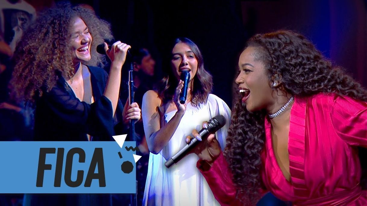 Social Fica | Anavitória + Iza | Música Boa Ao Vivo - YouTube