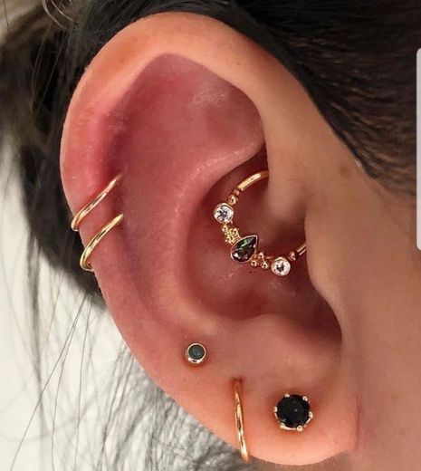 Piercing e brincos orelha 