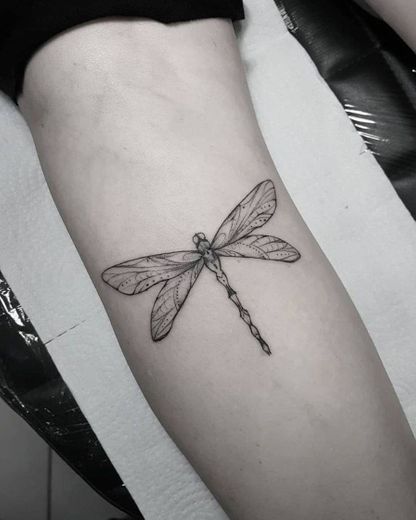 tattoo libélula