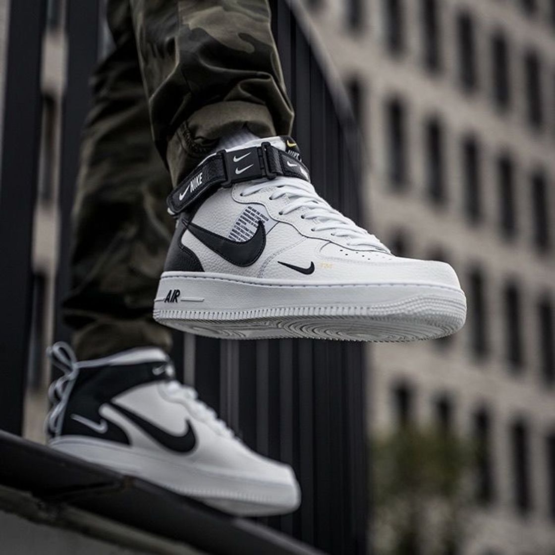 Moda NIKE. AIR FORCE 1 MID ‘07 WHITE/BLACK