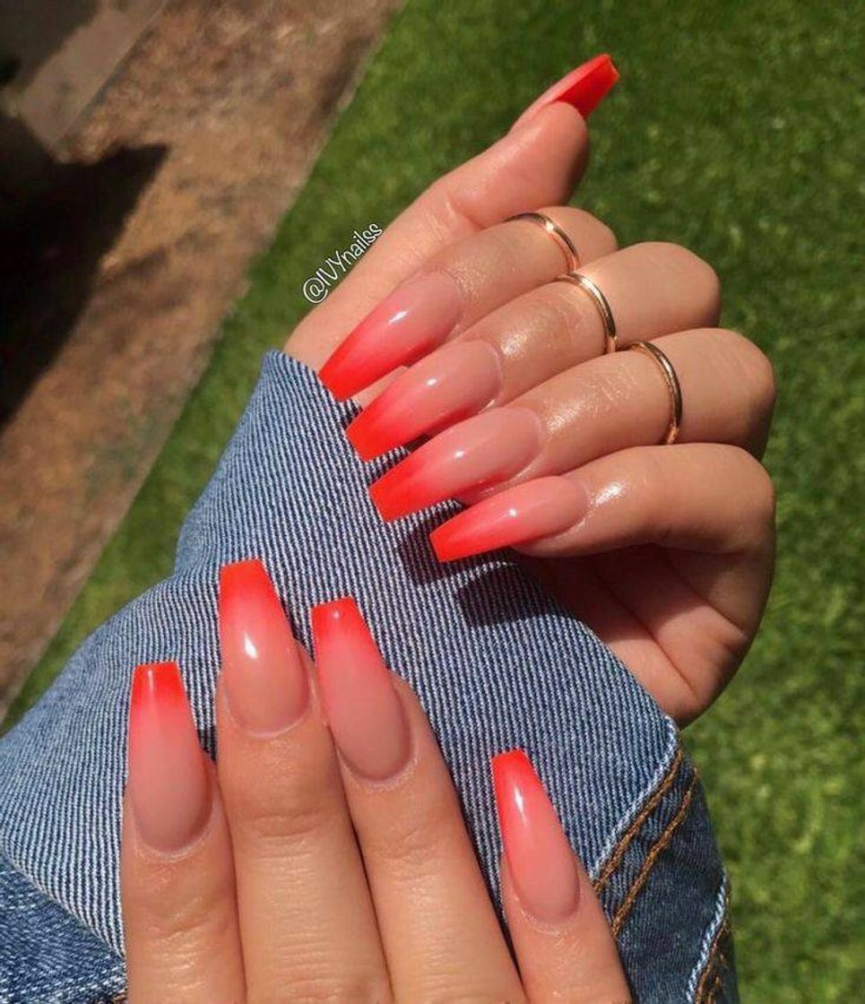 Fashion Unhas vermelhas🍒