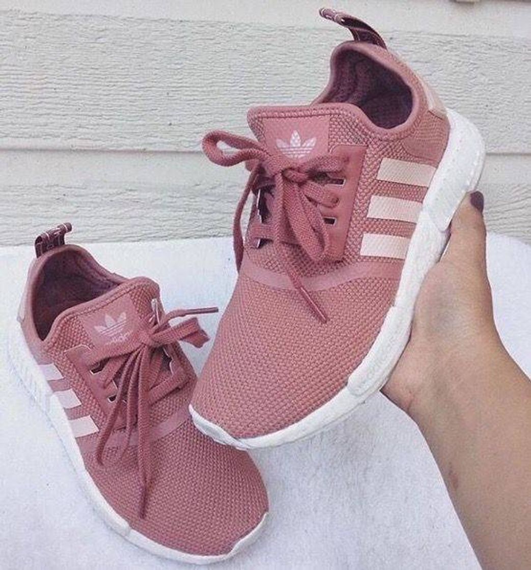 Social Adidas