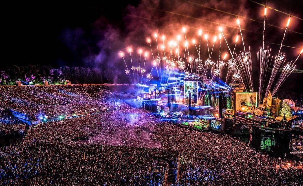 Lugar Tomorrowland