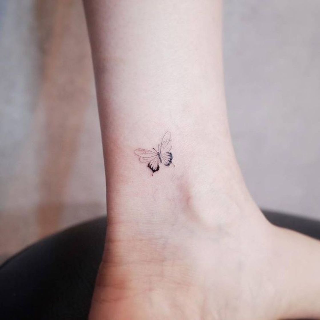 Moda Tatuagem mini borboleta 