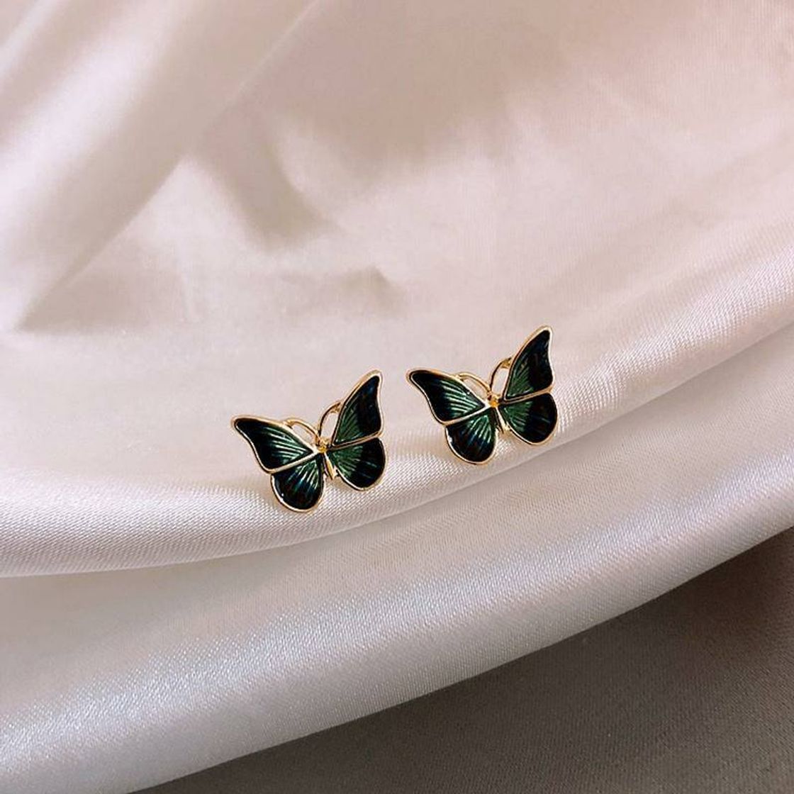 Social "EMERALD BUTTERFLY" EARRINGS – AESTHENTIALS