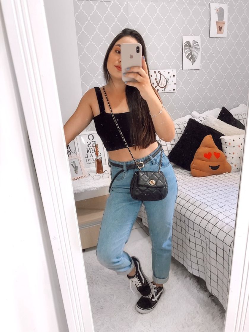 Moda Look com Calça Mom Jeans