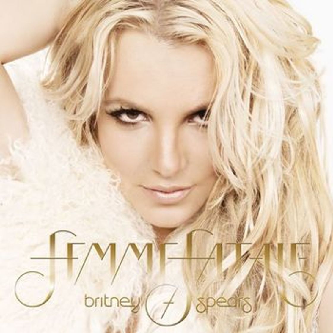 Moda Britney Spears - Criminal: listen with lyrics | Deezer