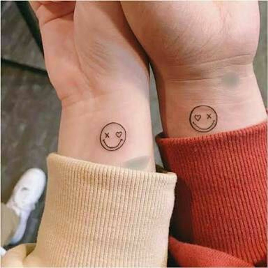 Fashion tattoo para fazer com um amigo