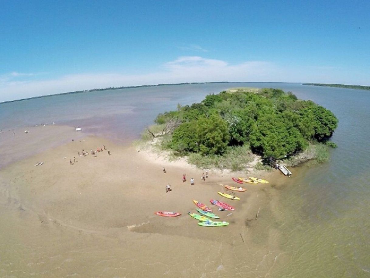 Place Isla Pombero, Cerrito Ñeembucú