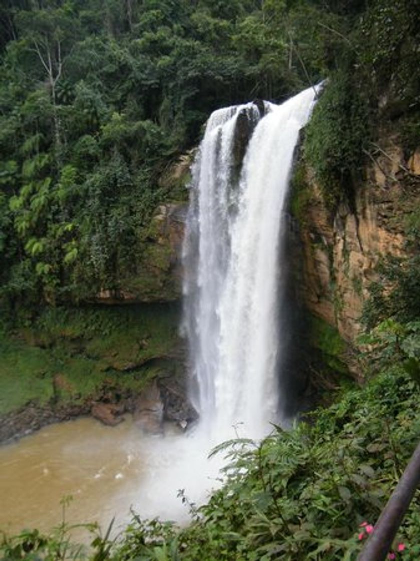 Lugar Cachoeira de Matilde